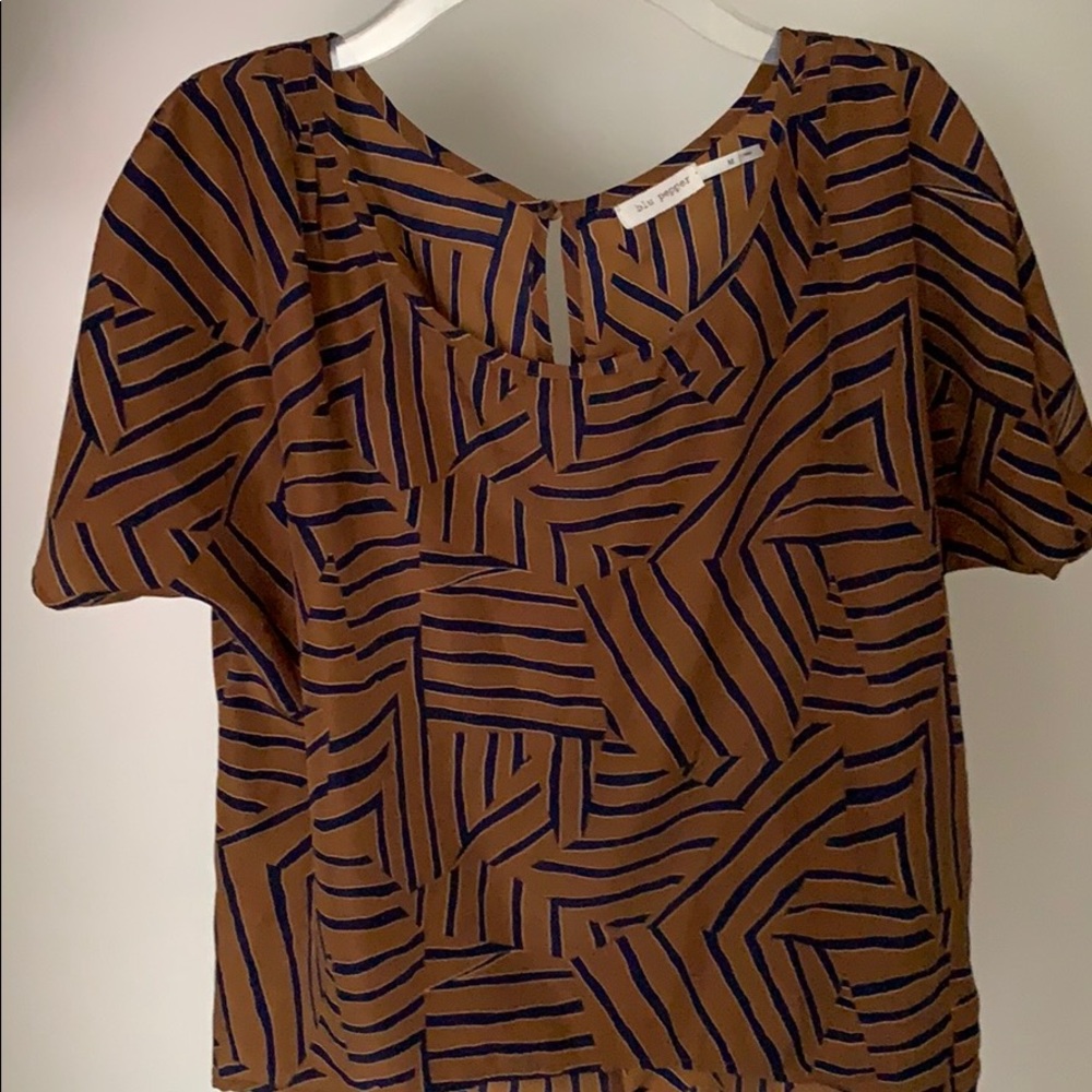 Blouse - Picture 2 of 3